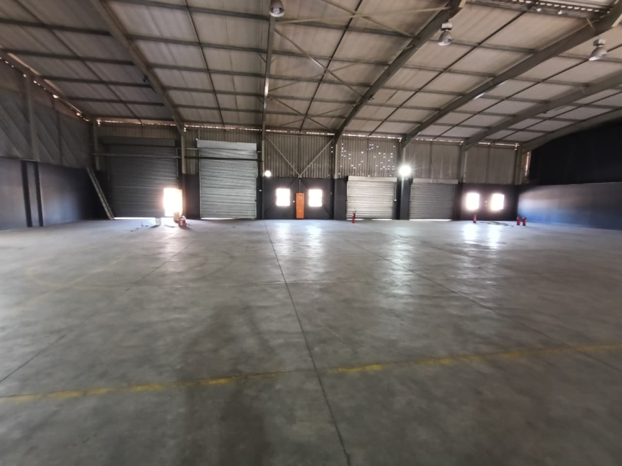To Let Commercial Property for Rent in Westmead KwaZulu-Natal