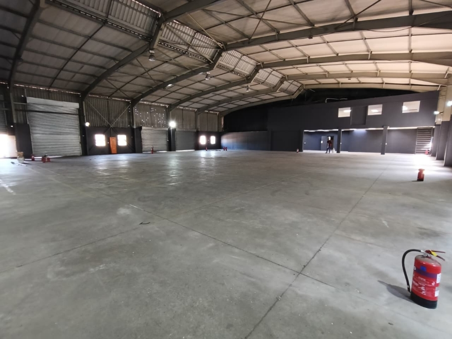 To Let Commercial Property for Rent in Westmead KwaZulu-Natal