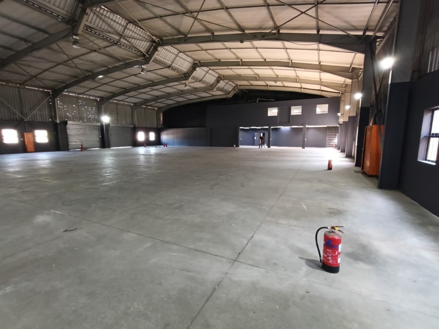 To Let Commercial Property for Rent in Westmead KwaZulu-Natal
