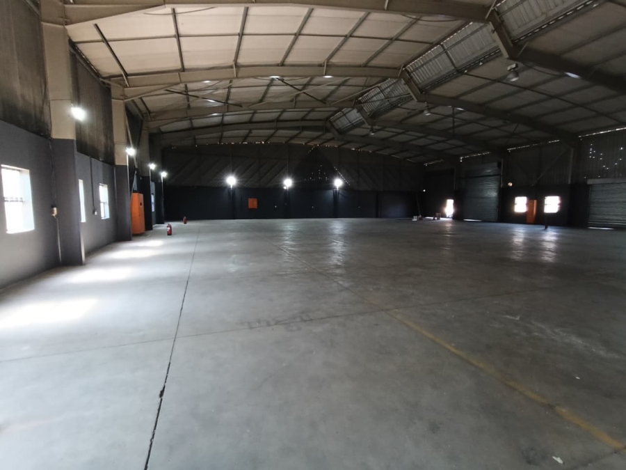 To Let Commercial Property for Rent in Westmead KwaZulu-Natal