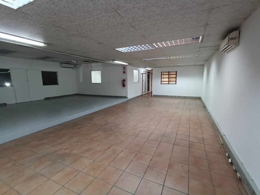 To Let Commercial Property for Rent in Westmead KwaZulu-Natal
