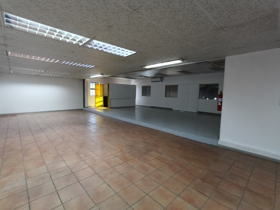 To Let Commercial Property for Rent in Westmead KwaZulu-Natal