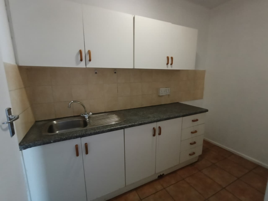 To Let Commercial Property for Rent in Westmead KwaZulu-Natal