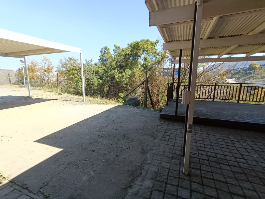 To Let Commercial Property for Rent in Westmead KwaZulu-Natal