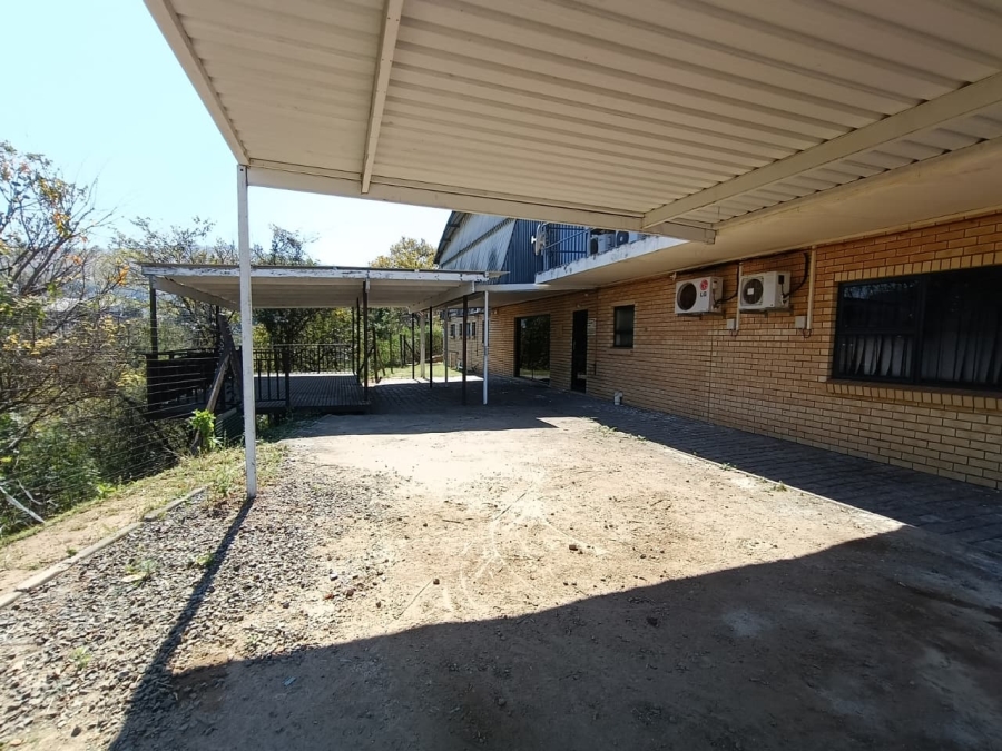 To Let Commercial Property for Rent in Westmead KwaZulu-Natal
