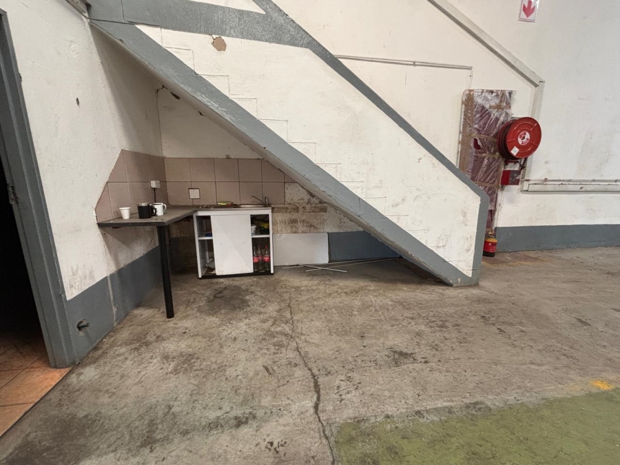 To Let Commercial Property for Rent in Alexander Park KwaZulu-Natal