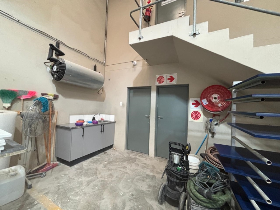 To Let Commercial Property for Rent in Alexander Park KwaZulu-Natal