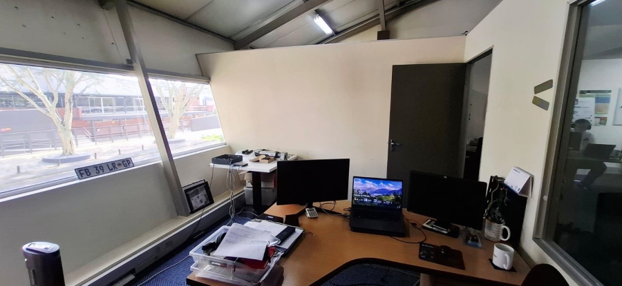 To Let Commercial Property for Rent in Umgeni Park KwaZulu-Natal