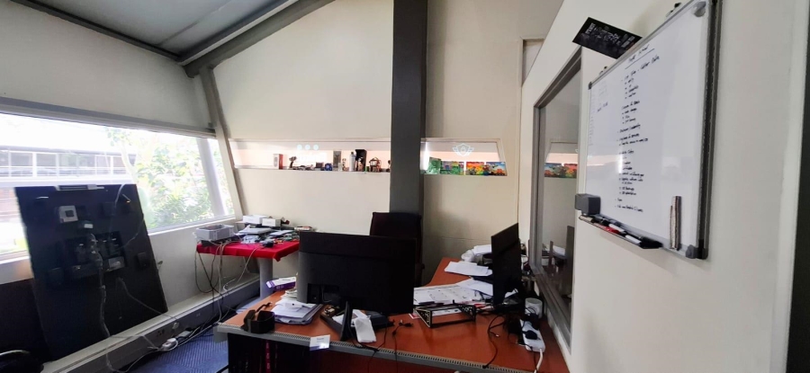 To Let Commercial Property for Rent in Umgeni Park KwaZulu-Natal