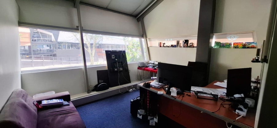 To Let Commercial Property for Rent in Umgeni Park KwaZulu-Natal