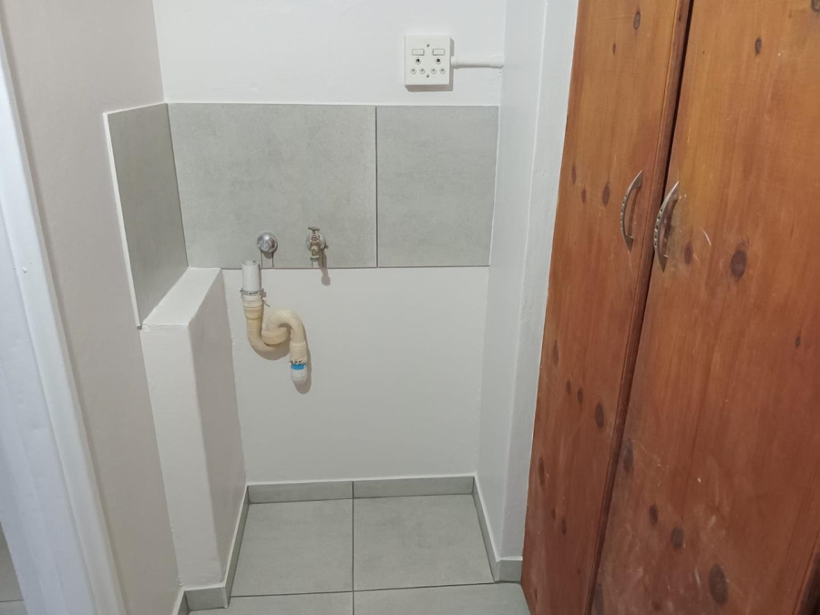 To Let 2 Bedroom Property for Rent in Arboretum KwaZulu-Natal