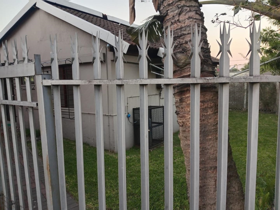 To Let 2 Bedroom Property for Rent in Arboretum KwaZulu-Natal