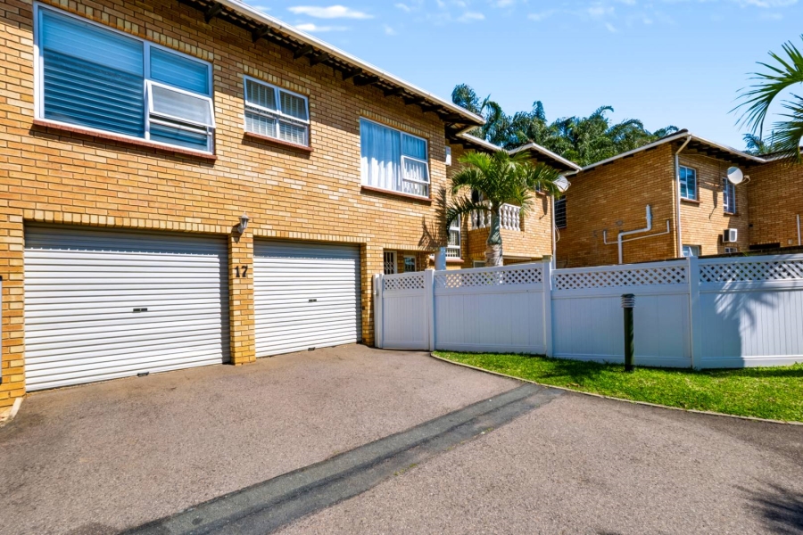 3 Bedroom Property for Sale in Amanzimtoti KwaZulu-Natal