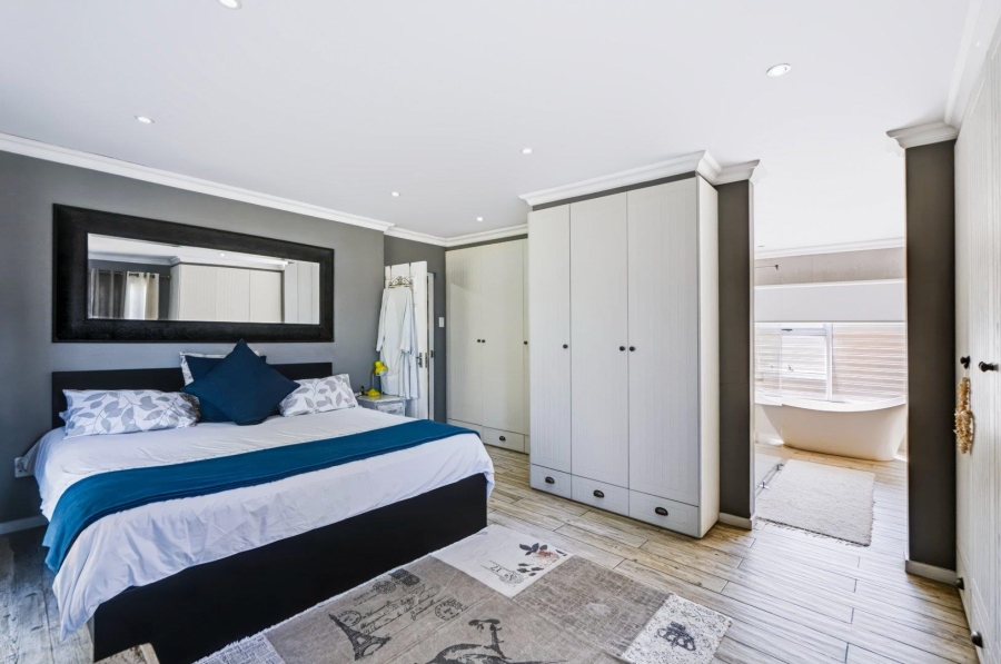 3 Bedroom Property for Sale in Amanzimtoti KwaZulu-Natal