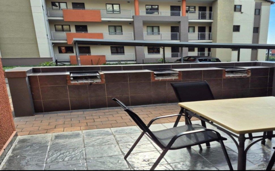 1 Bedroom Property for Sale in Sherwood KwaZulu-Natal