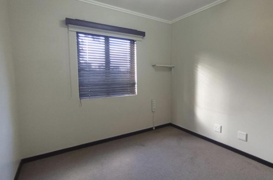 1 Bedroom Property for Sale in Sherwood KwaZulu-Natal