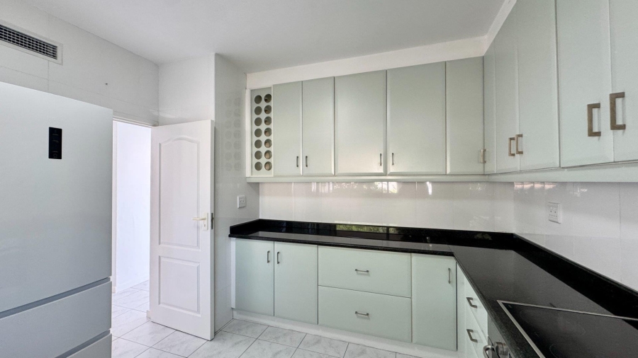 To Let 3 Bedroom Property for Rent in Umhlanga KwaZulu-Natal