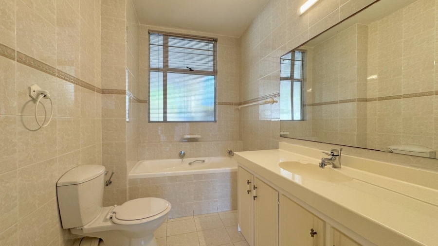 To Let 3 Bedroom Property for Rent in Umhlanga KwaZulu-Natal
