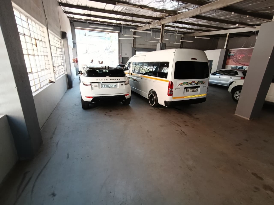 To Let Commercial Property for Rent in Westmead KwaZulu-Natal