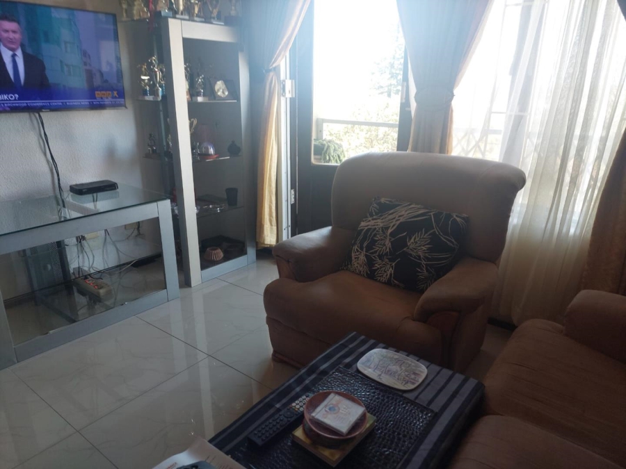 2 Bedroom Property for Sale in Montclair KwaZulu-Natal