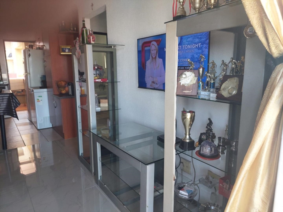 2 Bedroom Property for Sale in Montclair KwaZulu-Natal