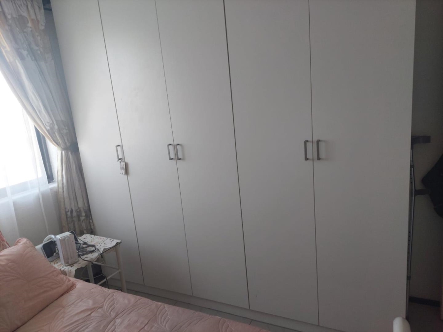 2 Bedroom Property for Sale in Montclair KwaZulu-Natal