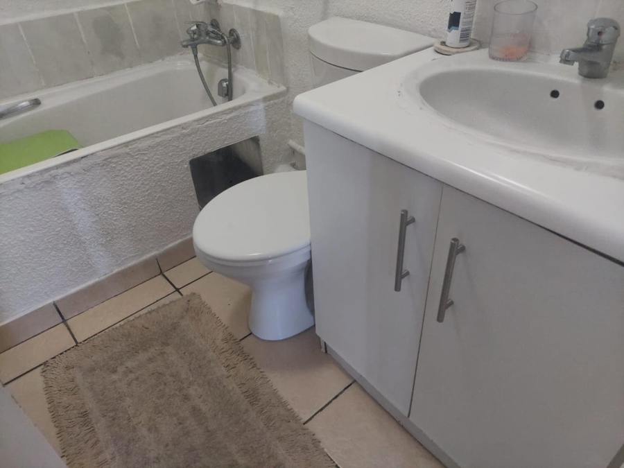 2 Bedroom Property for Sale in Montclair KwaZulu-Natal
