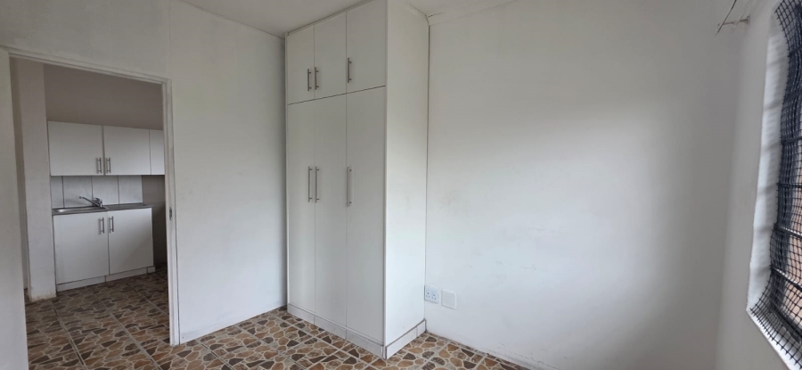To Let 2 Bedroom Property for Rent in Bluff KwaZulu-Natal