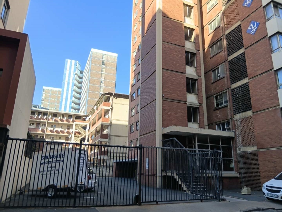 2 Bedroom Property for Sale in Durban Central KwaZulu-Natal
