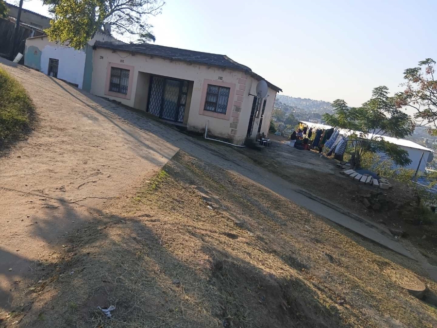 5 Bedroom Property for Sale in Wiggins KwaZulu-Natal