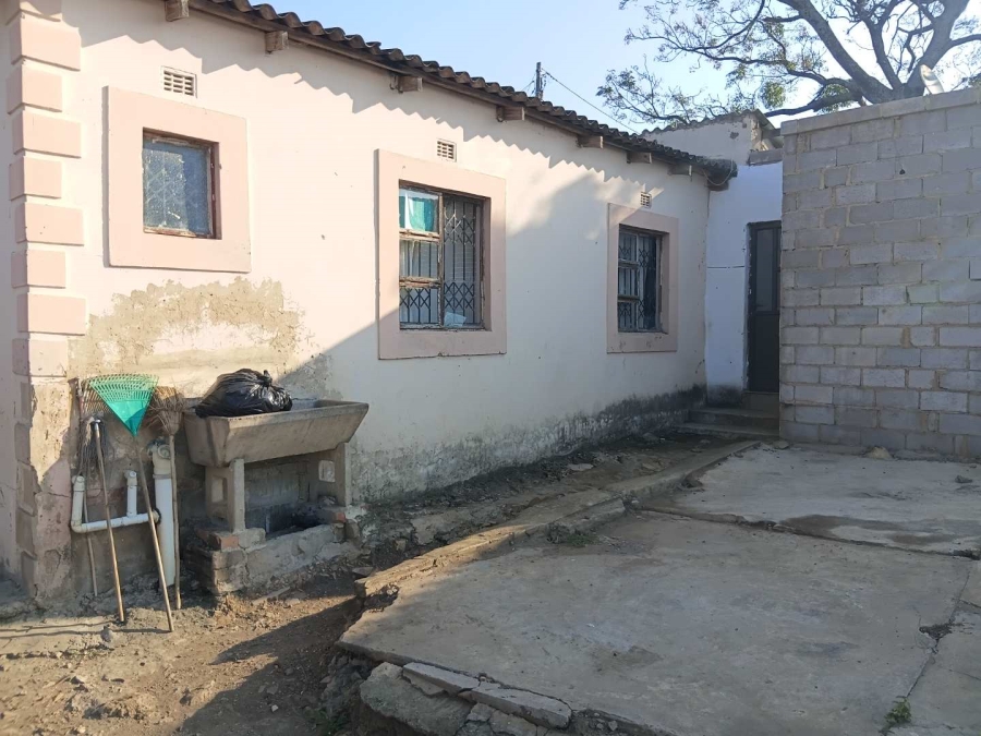 5 Bedroom Property for Sale in Wiggins KwaZulu-Natal