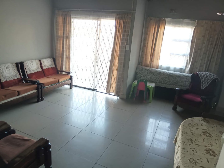 5 Bedroom Property for Sale in Wiggins KwaZulu-Natal