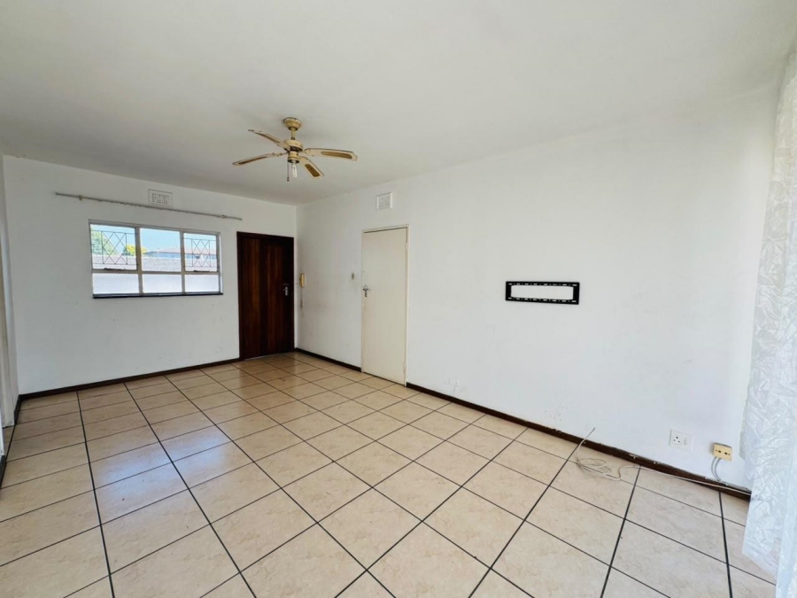 2 Bedroom Property for Sale in Pinetown KwaZulu-Natal
