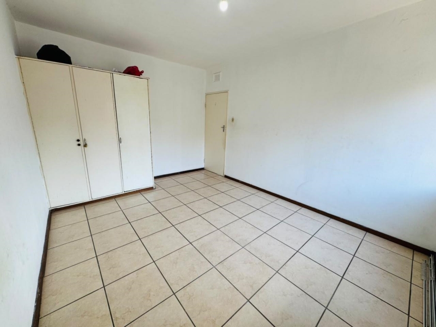 2 Bedroom Property for Sale in Pinetown KwaZulu-Natal