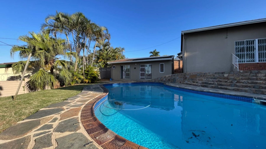 To Let 4 Bedroom Property for Rent in Glen Ashley KwaZulu-Natal