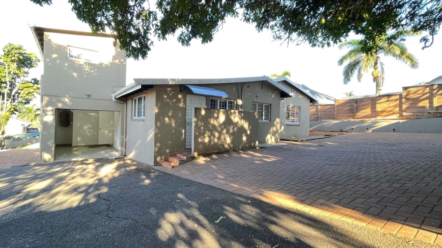To Let 4 Bedroom Property for Rent in Glen Ashley KwaZulu-Natal