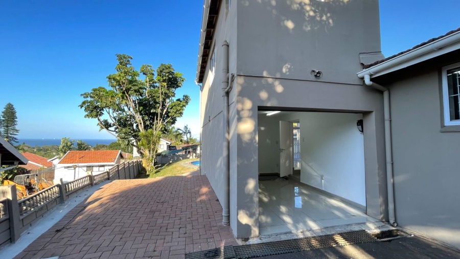 To Let 4 Bedroom Property for Rent in Glen Ashley KwaZulu-Natal