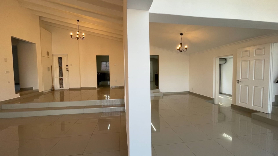 To Let 4 Bedroom Property for Rent in Glen Ashley KwaZulu-Natal