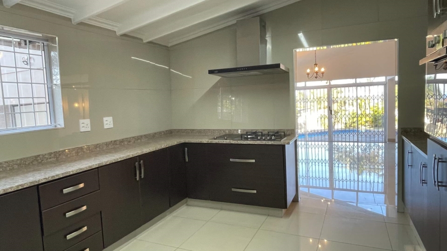To Let 4 Bedroom Property for Rent in Glen Ashley KwaZulu-Natal