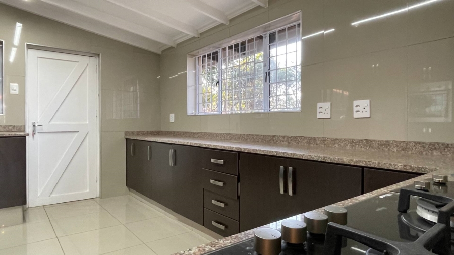 To Let 4 Bedroom Property for Rent in Glen Ashley KwaZulu-Natal