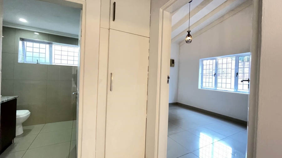 To Let 4 Bedroom Property for Rent in Glen Ashley KwaZulu-Natal