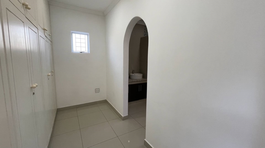 To Let 4 Bedroom Property for Rent in Glen Ashley KwaZulu-Natal