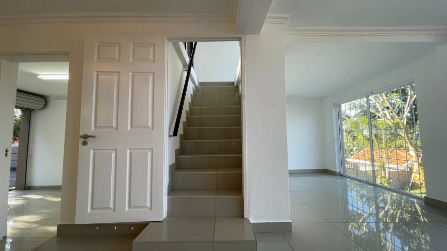 To Let 4 Bedroom Property for Rent in Glen Ashley KwaZulu-Natal
