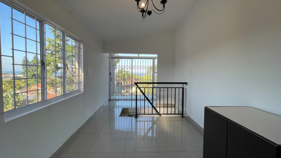 To Let 4 Bedroom Property for Rent in Glen Ashley KwaZulu-Natal