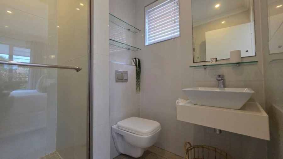 To Let 2 Bedroom Property for Rent in Umhlanga KwaZulu-Natal