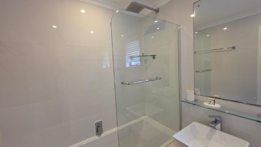 To Let 2 Bedroom Property for Rent in Umhlanga KwaZulu-Natal
