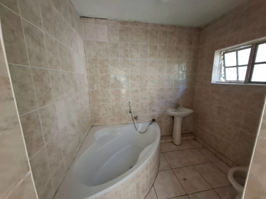 4 Bedroom Property for Sale in Hillary KwaZulu-Natal