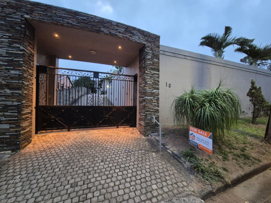 4 Bedroom Property for Sale in Escombe KwaZulu-Natal