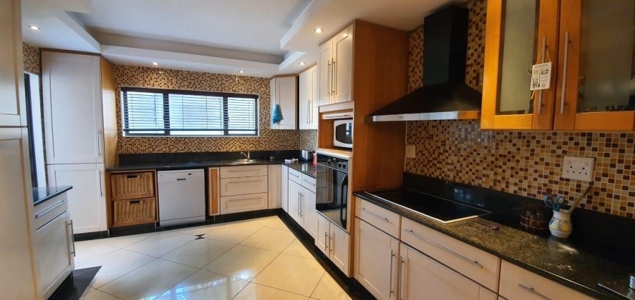 4 Bedroom Property for Sale in Escombe KwaZulu-Natal