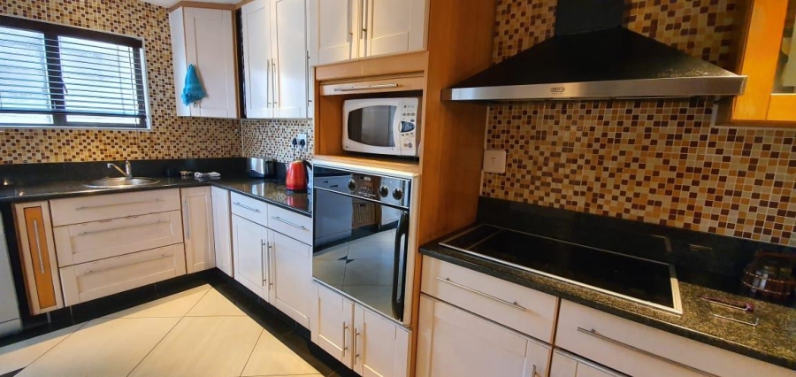 4 Bedroom Property for Sale in Escombe KwaZulu-Natal